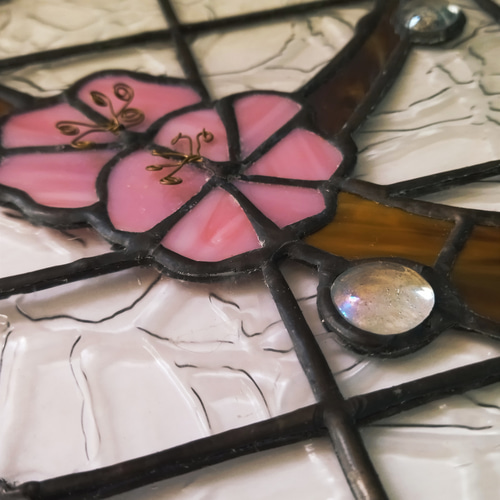 ステンドグラスパネル 壁掛け 窓掛け 梅の花 お母さんの日ギフト 花見