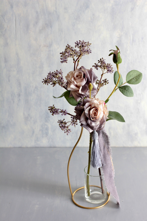 【グレーベージュローズとパープルベリー】｜アーティフィシャルフラワー 花瓶アレンジ| 冬｜ギフト・インテリア雑貨 3枚目の画像