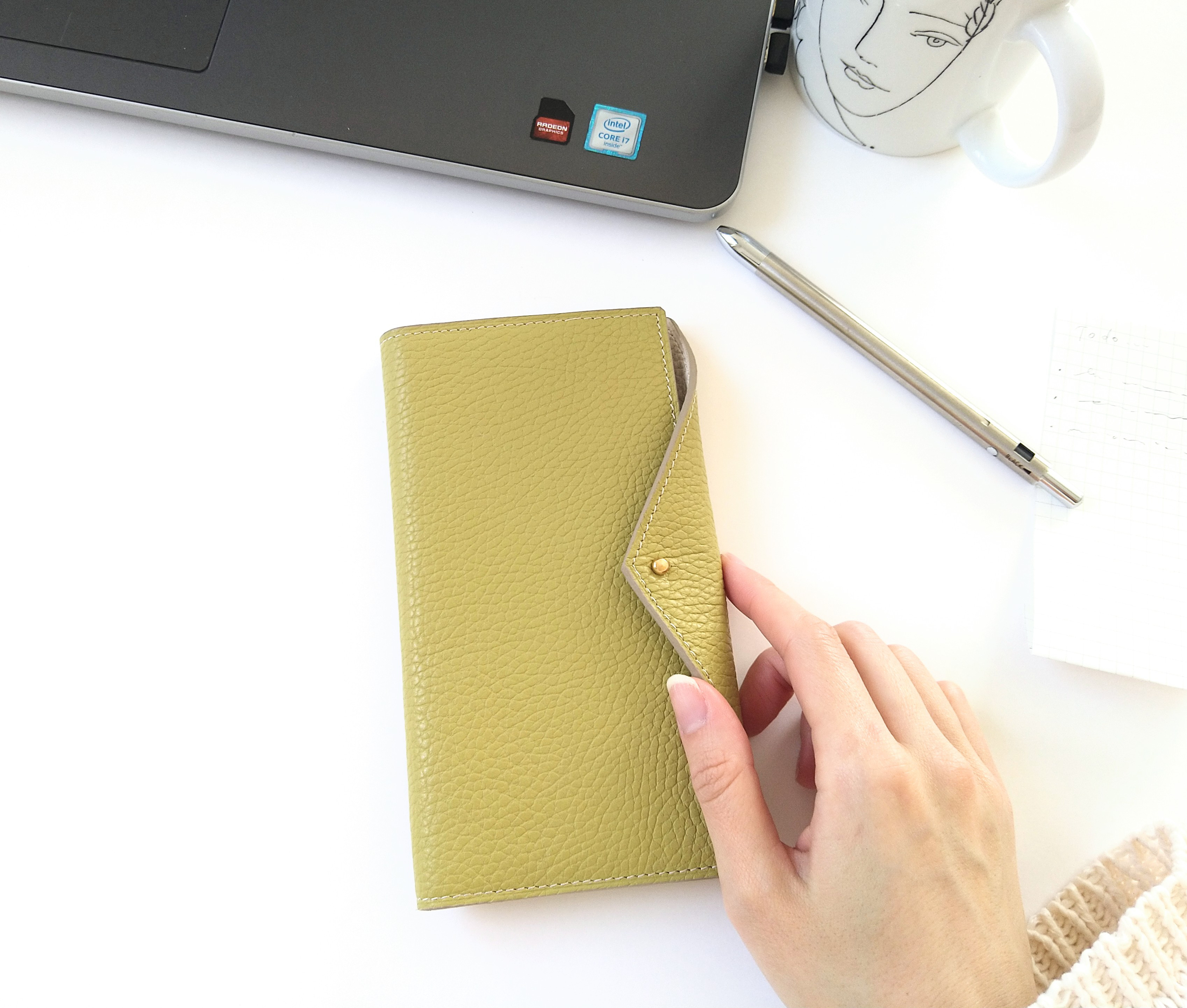 tayori |多機種対応 お札が入る イタリア製革 手帳型スマホカバー[SML]【ヴィネグレットグリーン】