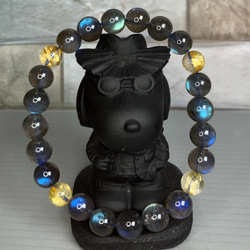 天然透體黑拉長石 鈦晶設計手珠 手串 ラブラドライトとゴールデンルチルのブレスレット 第2張的照片