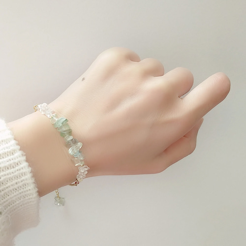 フローライト・水晶の華奢なさざれブレスレット 天然石 #947