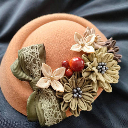 ミニベレーモチーフ ヘッドドレス つまみ細工 成人式 七五三 卒業式 髪