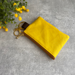 【1番人気】ミモザ柄★インド刺繍×帆布★キーホルダー付きフラットポーチ/マルチケース 9枚目の画像