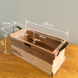 がさっと入れられる木箱 2枚目の画像