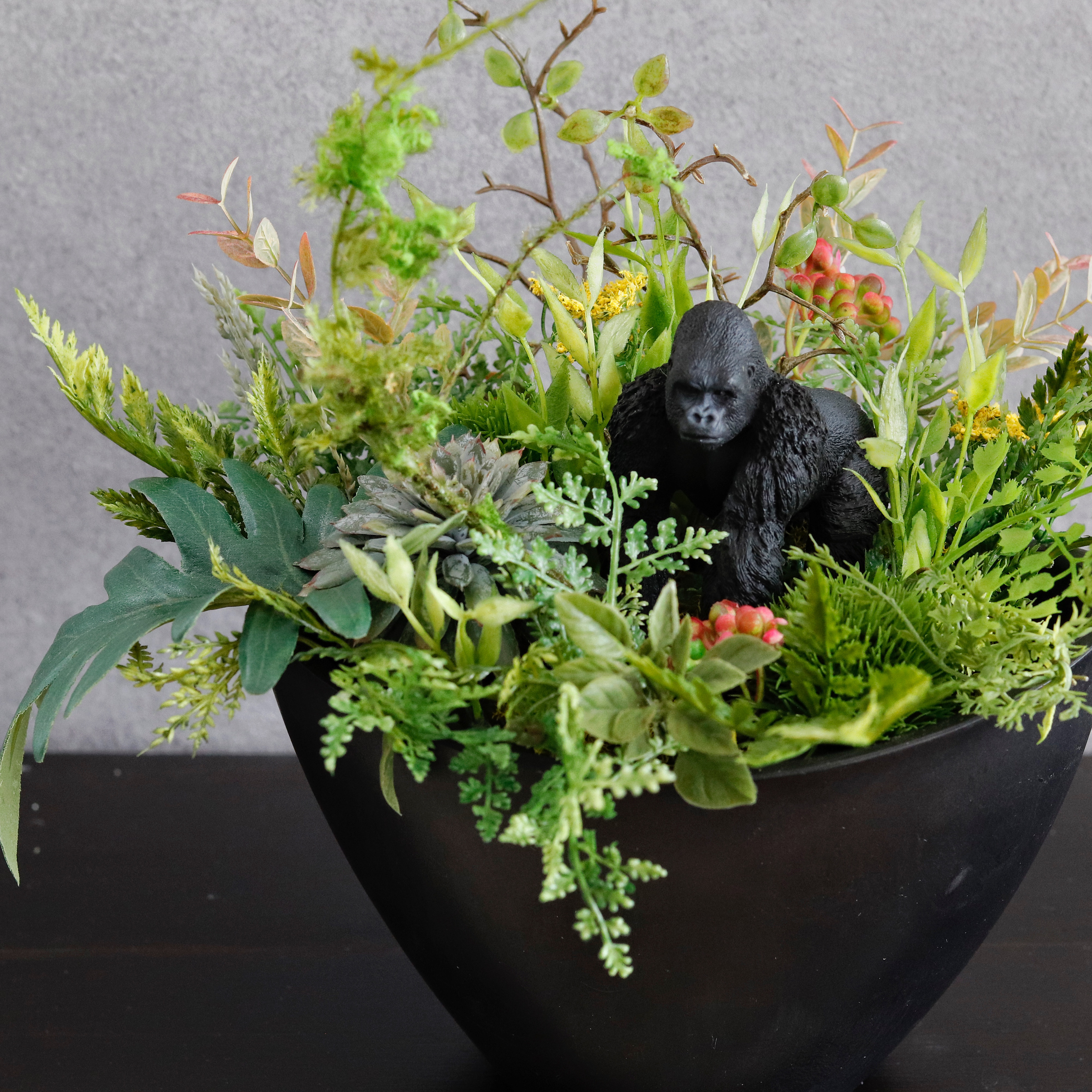 まるで生花 アーティフィシャルフラワー(造花)で魅せるインテリア/個性的で目を惹くアレンジメント/記憶に残る贈り物