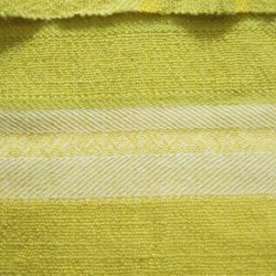 手紡ぎ、手織りマフラー（レモンイエロー） 草木染め、天然染料、ウール 13枚目の画像