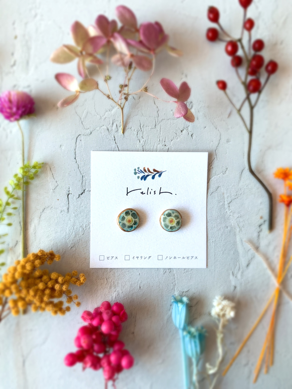 耳元に咲く お花 陶器 ピアス イヤリング ノンホールピアス 小ぶり