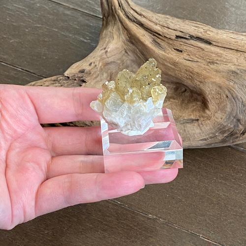 レア♢スペシャル 原石標本 ボーナイト in イエローカルサイト 天然石