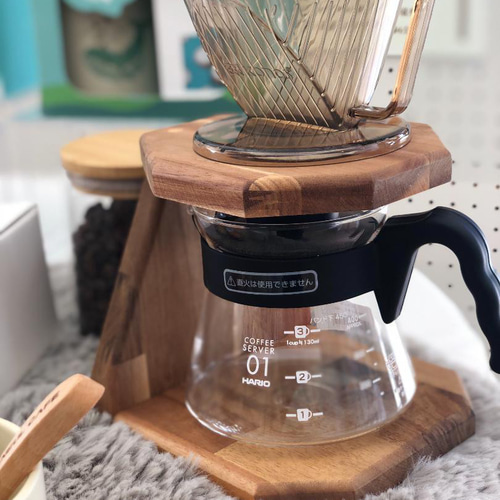 優しいぬくもりある木製スタンドで美味しいコーヒーを アカシア