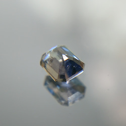 アキシナイト ブルー　0.23ｃｔ　☆1695　ブルーティントアキシナイト 4枚目の画像