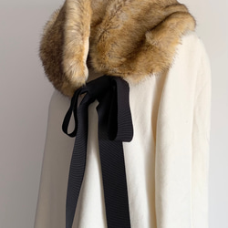 毛皮圍巾 華麗的狐狸風格圍巾 蓬鬆的毛皮 日本製造的優質生態毛皮 第6張的照片