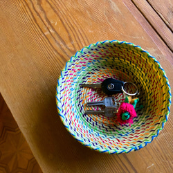 メキシコ/藁】レインボーカラーバスケット（お皿タイプ・ミックス