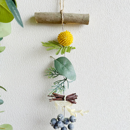 ミモザとグリーン ナチュラル縦型ガーランド ガーランド penpengusa