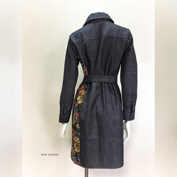 【1点もの・デザイン画付き】岡山産デニム＋ゴブラン織り切り替えシャツ型コートワンピース（KOJI TOYODA） 3枚目の画像