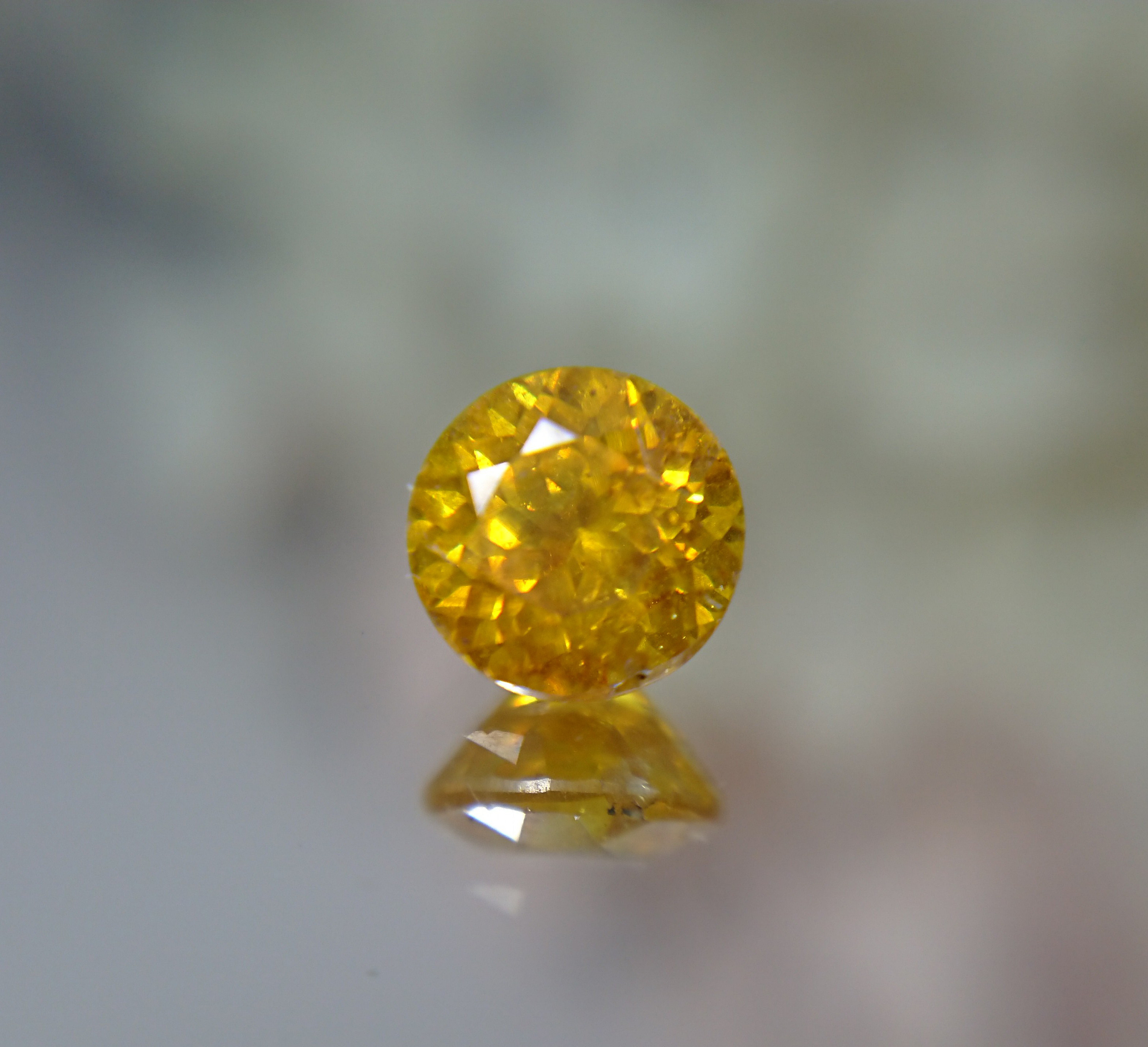 スファレライト 0.8ct ⭐1174 天然石 べるふぇKIRABOSHI希少石 取り 