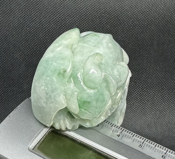 国宝級　糸魚川産最高級翡翠　精密彫刻貔貅 6枚目の画像