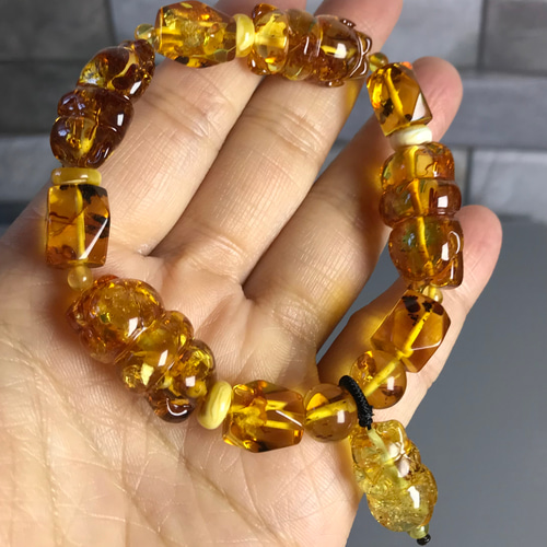 天然琥珀 コハク ブレスレット 黄色 帯留め ハンドメイド・手芸 天然琥珀 コハク ブレスレット 黄色