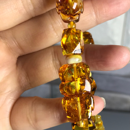 Amber 琥珀コハク熊 アンバー ベアのブレスレット ブレスレット Like