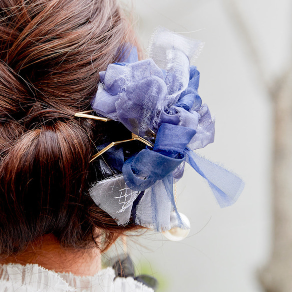 印象アップ！フォーマルにも◎咲き編みバンスクリップ｜夜空 4枚目の画像