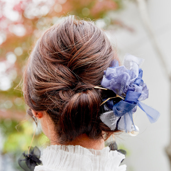 印象アップ！フォーマルにも◎咲き編みバンスクリップ｜夜空 7枚目の画像