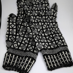 サンカグローブ女性用Sサイズ(日本製アクリルとウール混毛糸)サンカ手袋の小さめサイズ 1枚目の画像