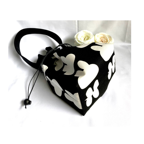 ワンハンドル.巾着トート／ランチバック ＊ うさぎシルエット フリル  