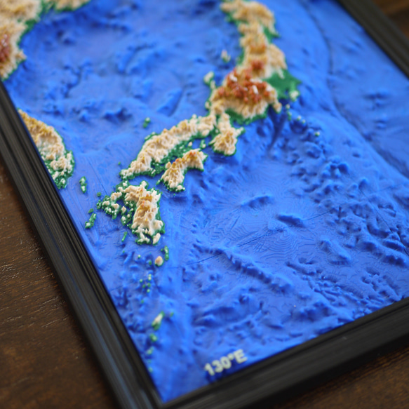 立体日本地図ーB5サイズ　黒枠 3枚目の画像