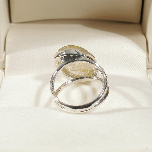10.85ctルチルクォーツとSV925の指輪（リング：12号、サイズ変更可、ふくりん、K18、ロジウム、金線入り水晶） 8枚目の画像