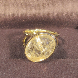 10.85ctルチルクォーツとSV925の指輪（リング：12号、サイズ変更可、ふくりん、K18、ロジウム、金線入り水晶） 2枚目の画像