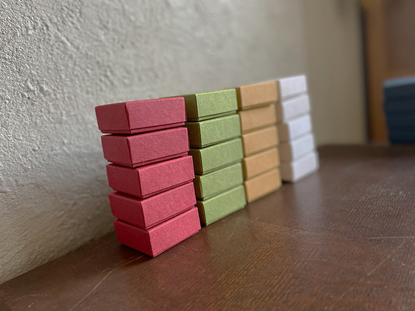 かぶせ型BOX 正方形ミニサイズ 5cm×5cm　再生紙　ナチュラル　10個　紙箱 3枚目の画像