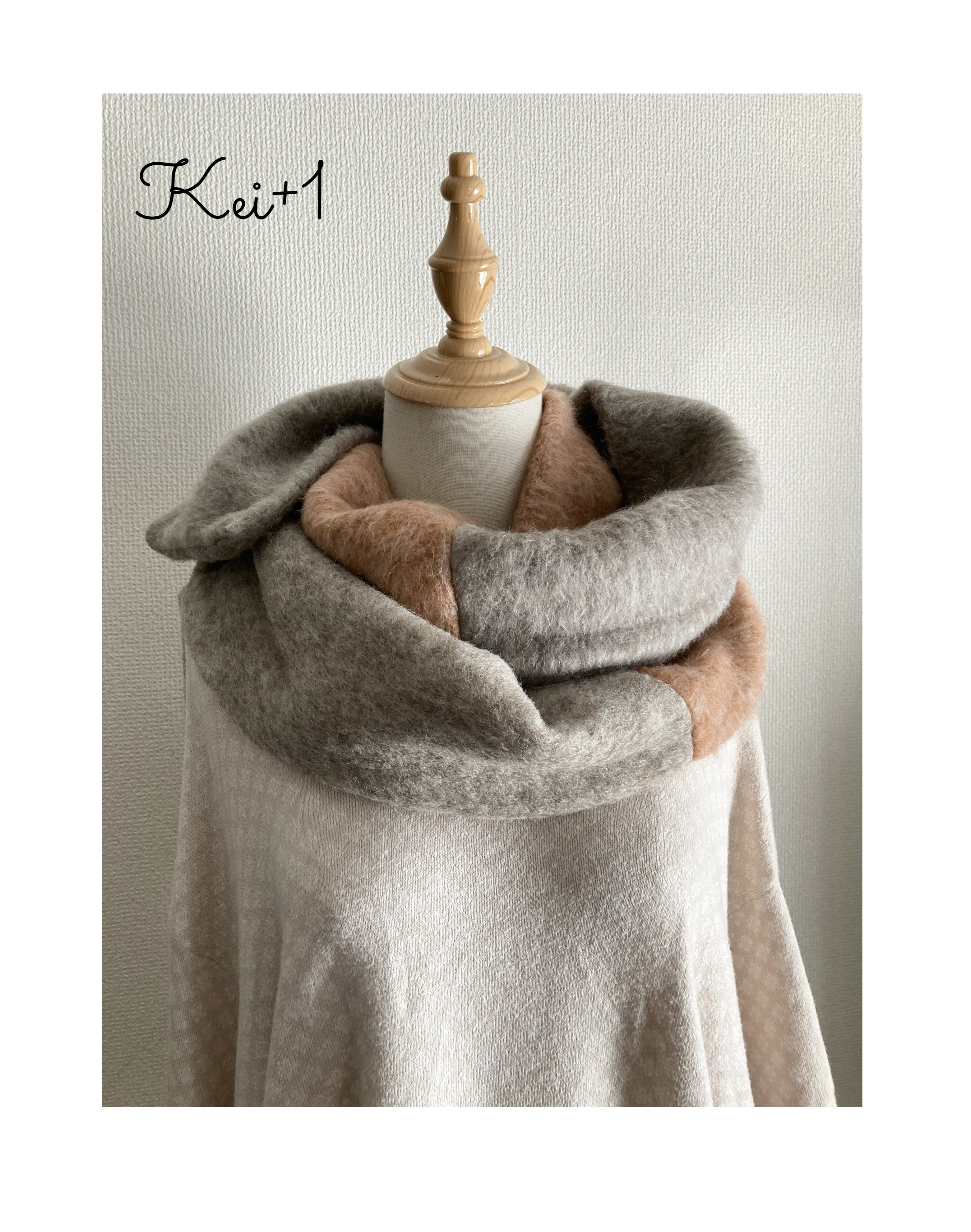 ふっくら圧縮ウールのロングマフラー