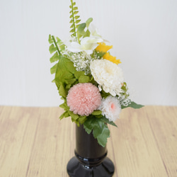 【お供え花】上品ピンクポンポン菊とアスターの仏花アレンジメント プリザーブドフラワー 3枚目の画像