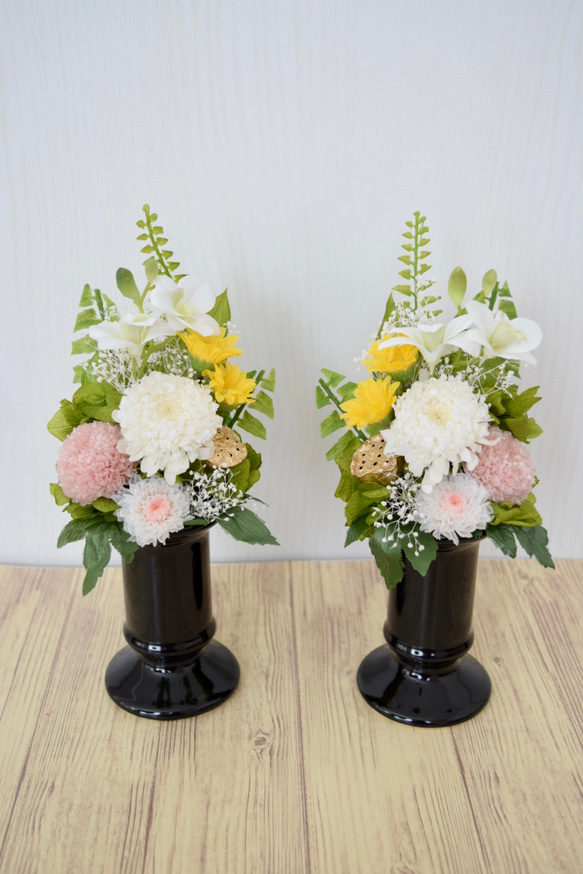 【お供え花】上品ピンクポンポン菊とアスターの仏花アレンジメント プリザーブドフラワー 4枚目の画像