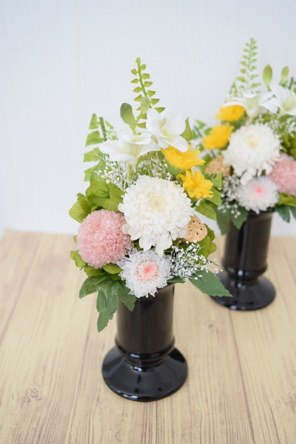 【お供え花】上品ピンクポンポン菊とアスターの仏花アレンジメント プリザーブドフラワー 1枚目の画像