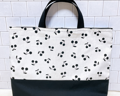 2023年度オーダースタート◎真っ赤なフリルとさくらんぼのレッスンバッグ 2023年度オーダースタート◎真っ赤なフリルとさくらんぼの