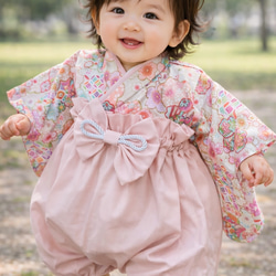 ベビー袴　ハンドメイド ベビー袴 ハンドメイド 70〜100 百日祝い 袴ロンパース 花柄×きなり袴