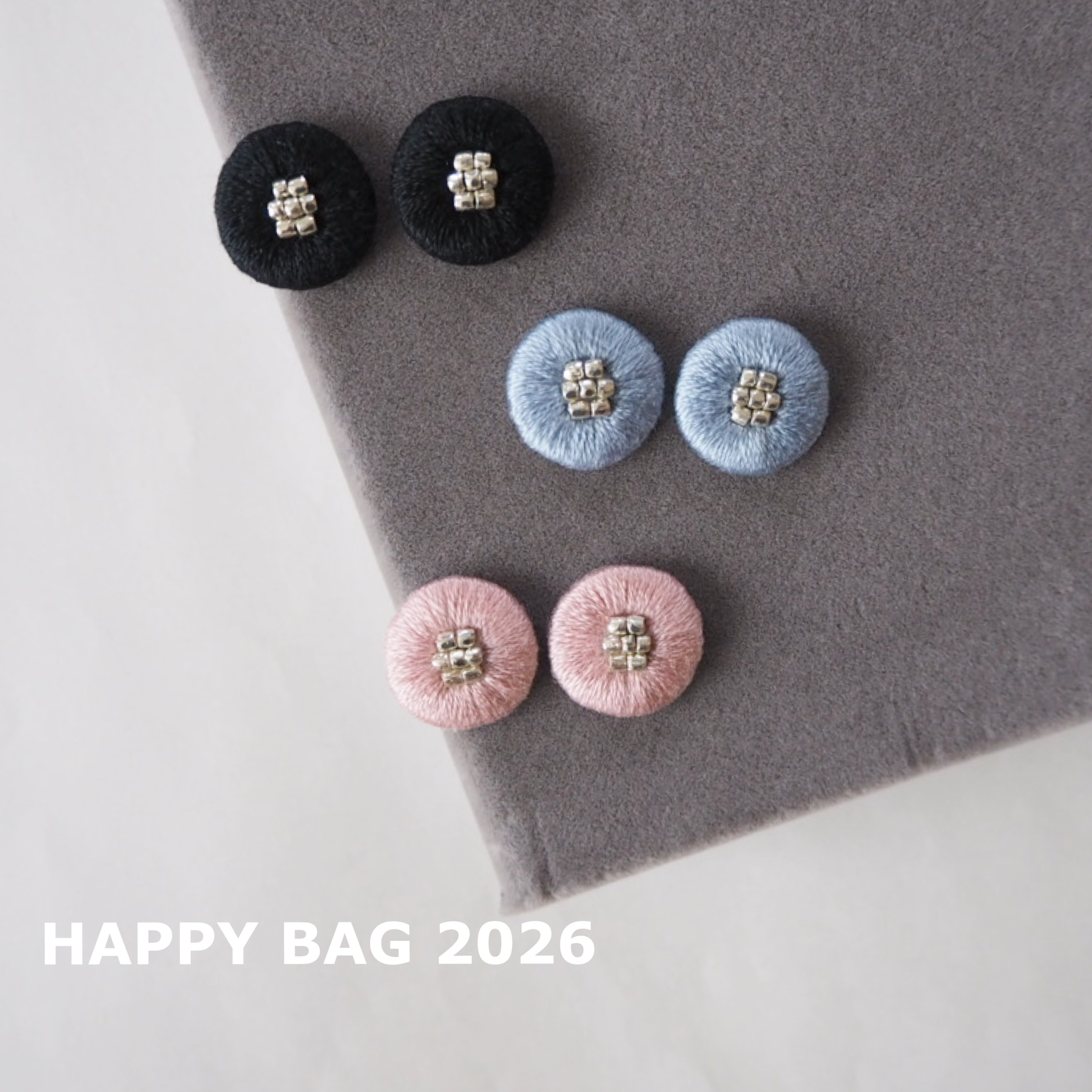 【特集掲載】Creema限定新春福袋〈梅〉  刺繍ピアスorイヤリング3点　桜ピンク/ニュアンスブルー/ブラック