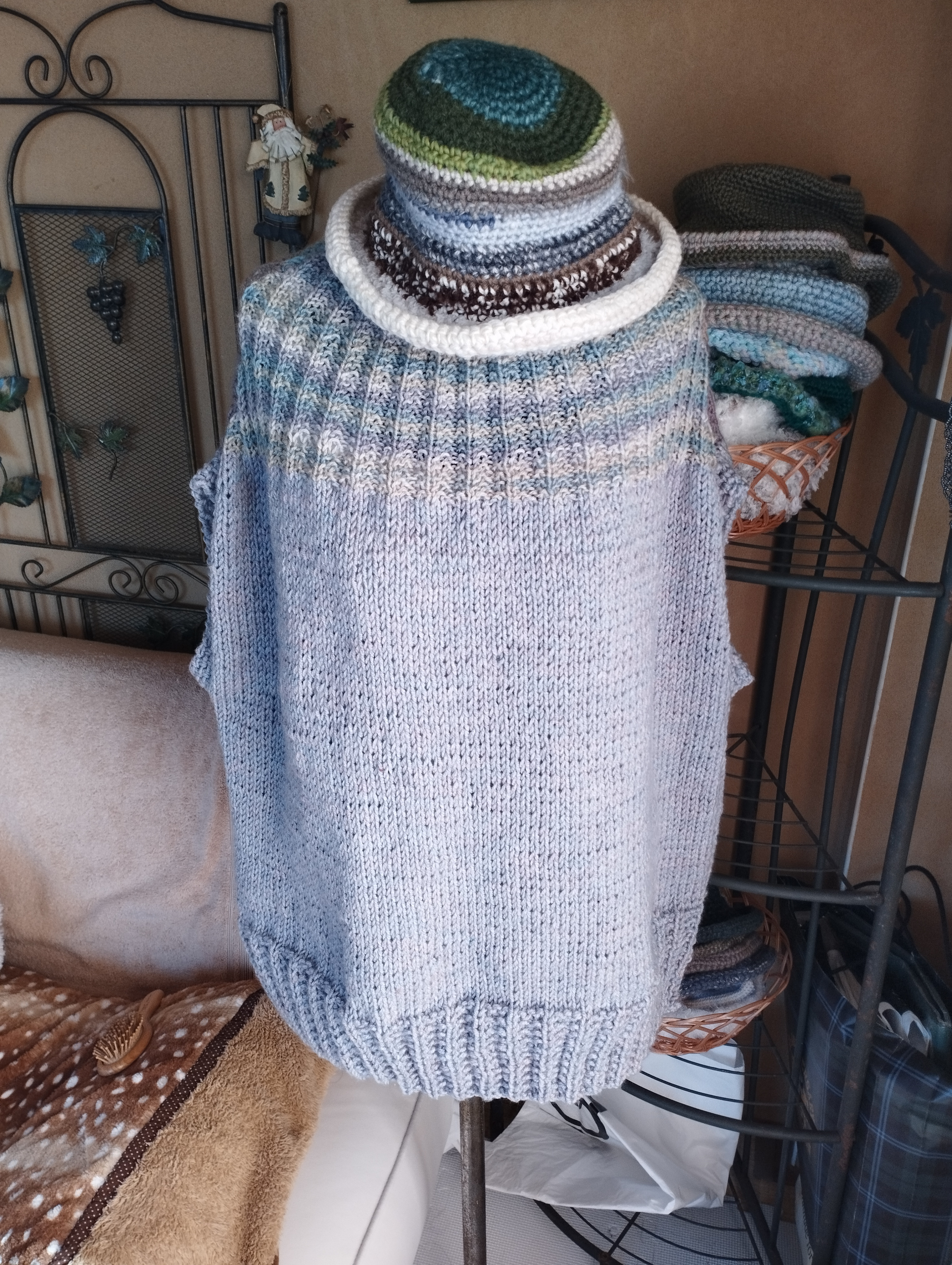 帽子付きスモック風ベスト