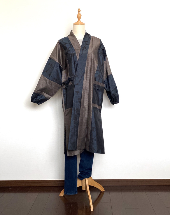 着物リメイク あまい No.188 ◇大島紬の水屋着(ロング丈)◇割烹着 着物リメイク あまい No.188 ◇大島紬の水屋着(ロング丈)◇割烹着