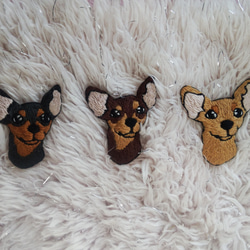 【受注製作】ミニピンの刺繍ブローチ　ミニチュア・ピンシャー　犬 5枚目の画像