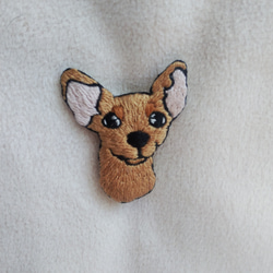 【受注製作】ミニピンの刺繍ブローチ　ミニチュア・ピンシャー　犬 3枚目の画像