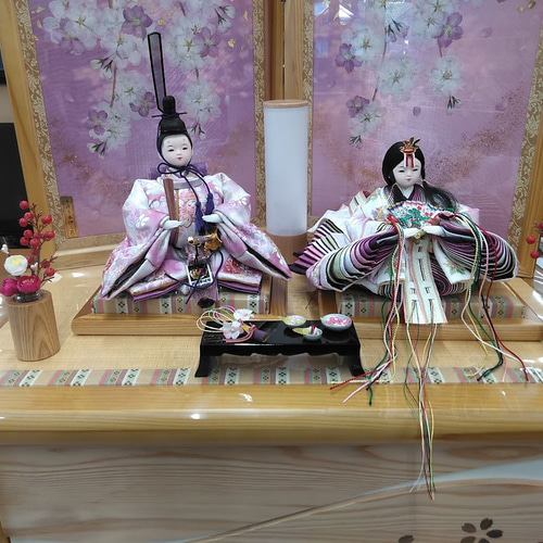 お正月からひな祭りへ】「ミニ 一輪挿し」2個セット（国産ニレ材