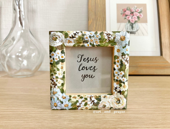 Jesus Loves You, 木製ハンドペイントのフレーム, クリスチャンアート, クリスチャンギフト 1枚目の画像