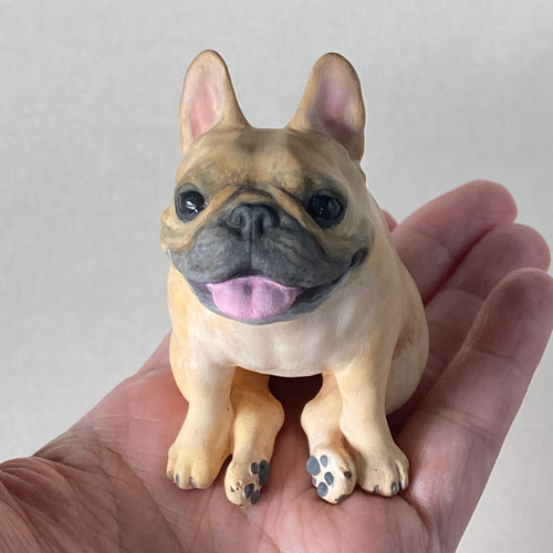 フレンチブルドッグ フォーン オープンマウス 置物 【いつもそばにいて