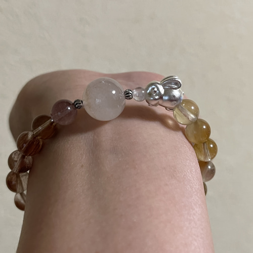 サゲニティッククォーツ＆シルバーうさぎちゃんブレス໒꒱· ゜