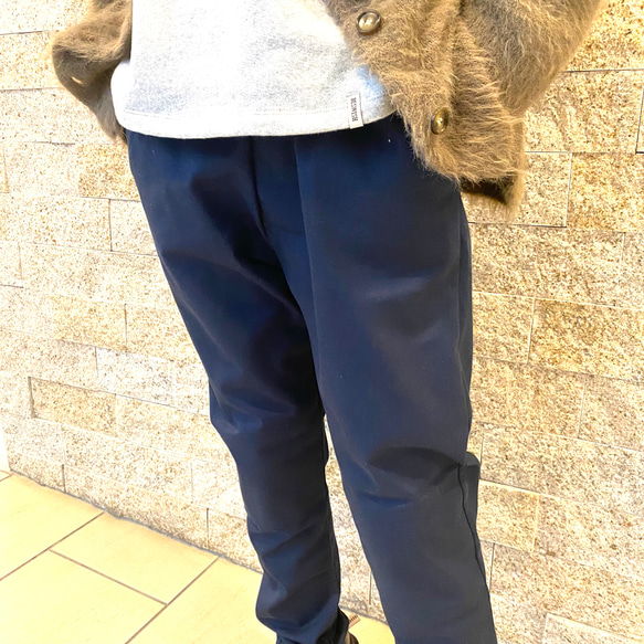 ストレッチ素材ゆったり楽ちんもんぺパンツ　ネイビー 3枚目の画像