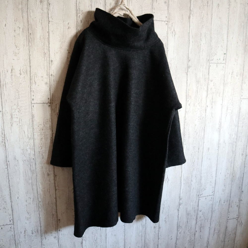 【冬物最終セール！】【３L～５L】ウール100％　ゆったりドルマン　暖かフレアータートルチュニ【チャコールグレー】