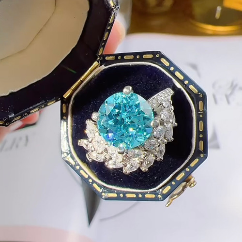 3カラット 人工ブルートパーズ リーフ 高炭素ダイヤモンド 青 ラウンド  