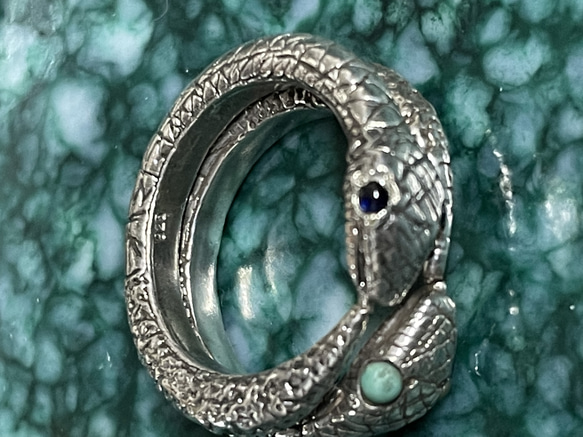 silver925 ouroboros ring w/sapphire 9枚目の画像