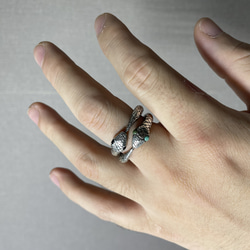 silver925 ouroboros ring w/sapphire 4枚目の画像